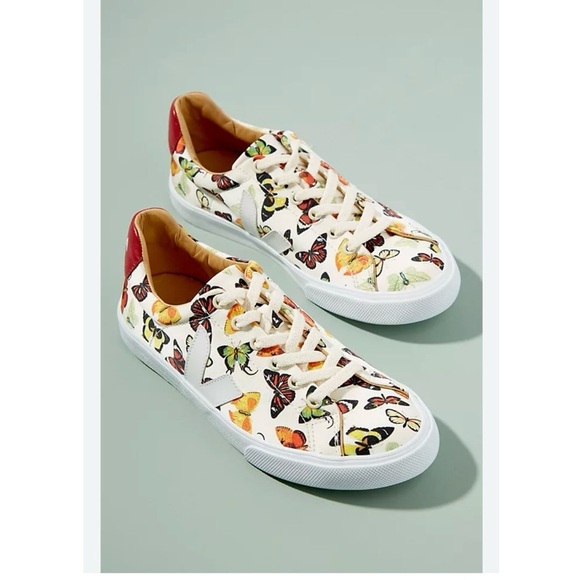 Veja butterfly Print Women's Sneakers size 6 - Picture 1 of 9
